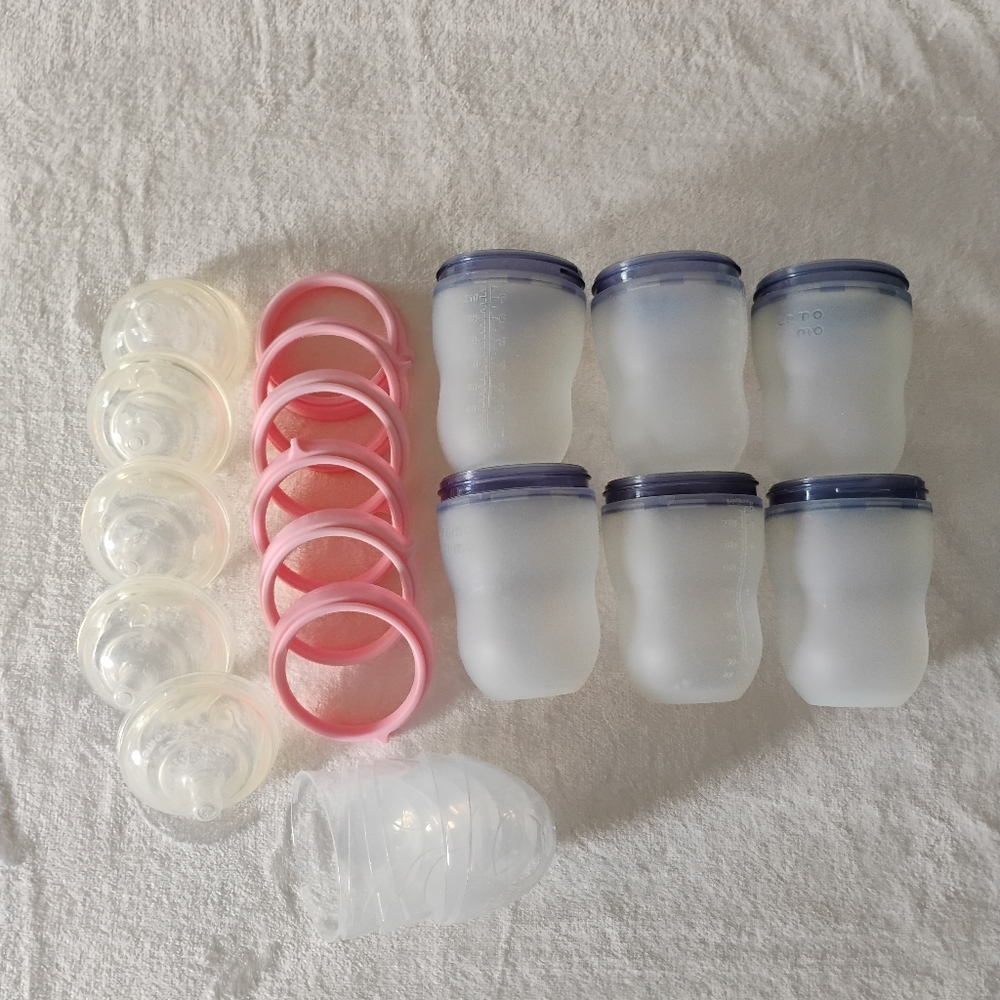 Baby Food Storage Cups and Lids Set - Pink and Clear